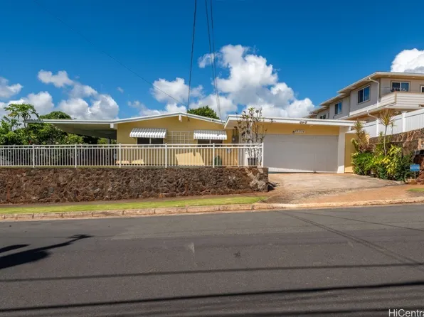99-536 Paihi St, Aiea, HI 96701
