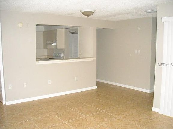2nd image of 2121 Wood St Unit B107