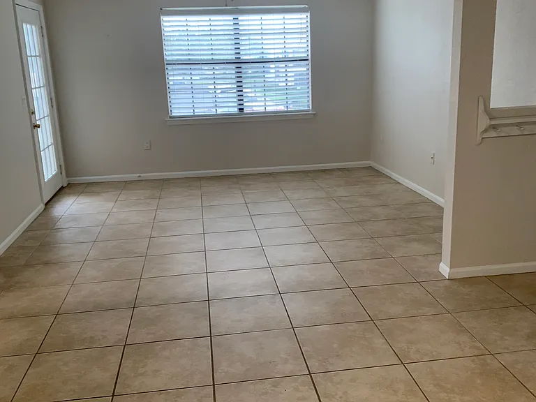 805 Boardwalk Dr — Photo 19
