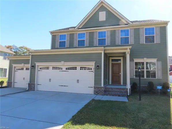 216 Republic Ln, Suffolk, VA 23434