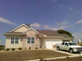 5007 Hay Field Ct SW, Cedar Rapids, IA 52404