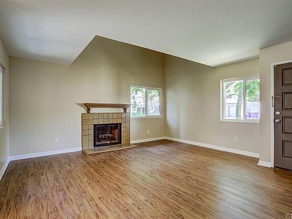 3rd image of 387 N Melrose Dr Unit C