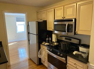 89 Spring St #1, Cambridge, MA 02141