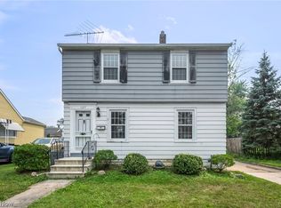127 Lafayette St, Elyria, OH 44035