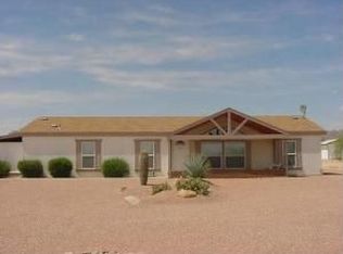 23202 W Staghorn Ln, Congress, AZ 85332