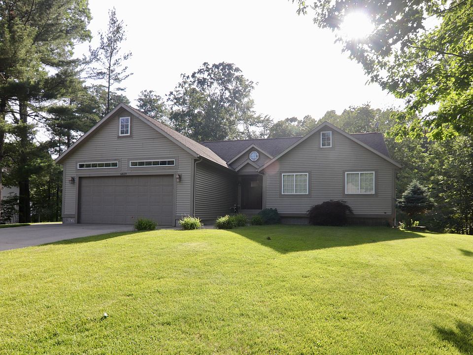1st image of 6829 Wintergreen Dr