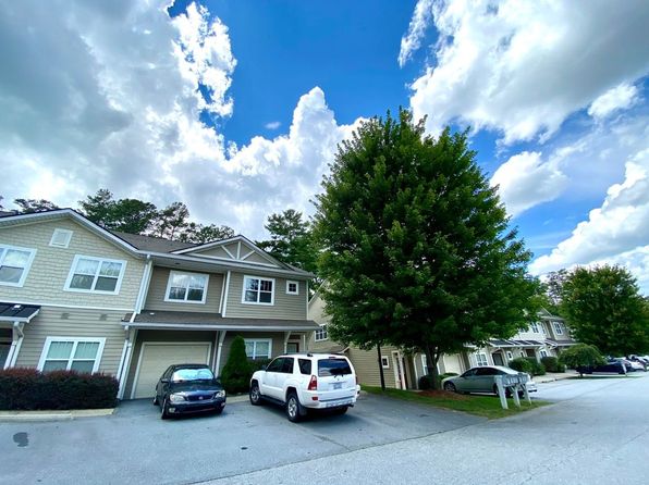 65 Foxden Dr UNIT 203
