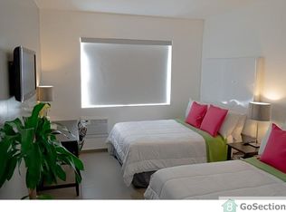 740 Ocean Dr #206, Miami Beach, FL 33139
