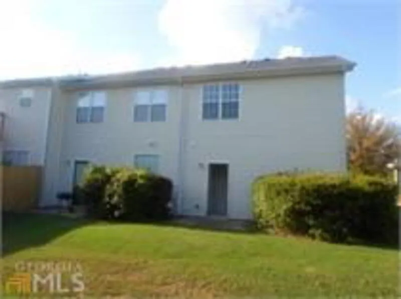 2423 Brianna Dr photo 1