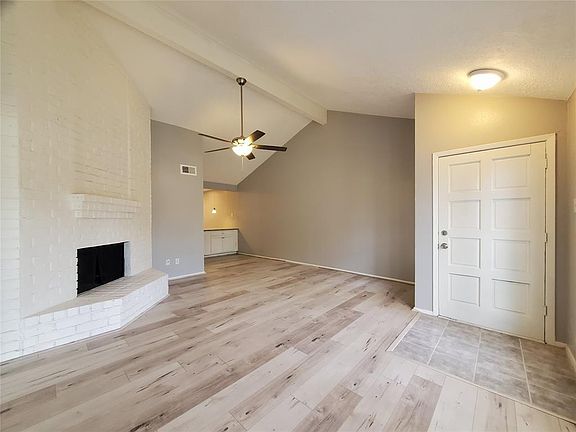 5th image of 19311 Lazy Valley Dr