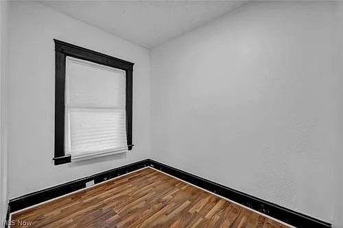 12001 Oakview Ave — Photo 6