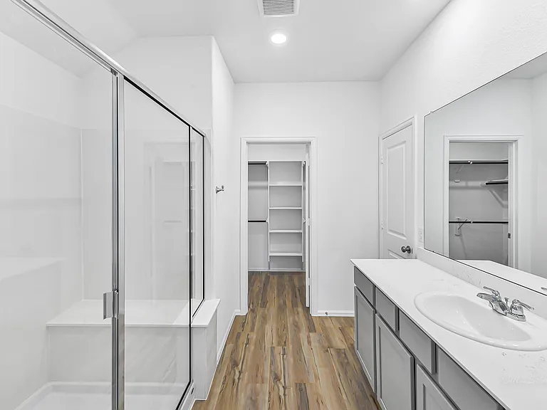 3718 Shadow Crest Ln — Photo 16