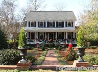 1903 Lyttleton St, Camden, SC 29020