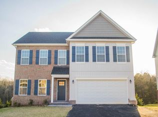 7923 Carriage Park Dr, Roanoke, VA 24019