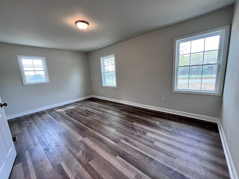 206 Sumter St — Photo 17