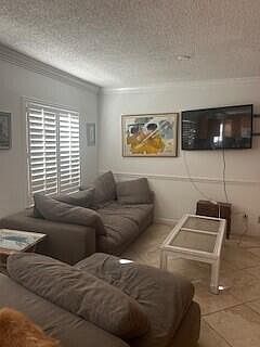 5th image of 9197 SE Deerberry Pl