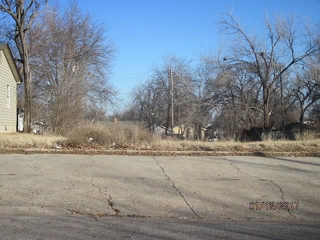 1st image of 2427 SW 24th St