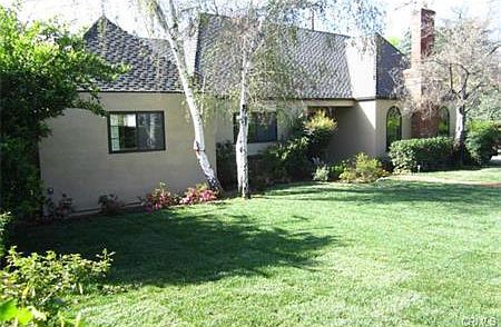 3rd image of 112 W Sierra Madre Ave