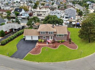 21 Green Island Rd, Toms River, NJ 08753