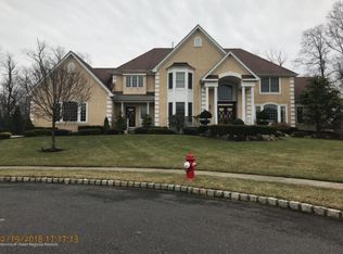 6 Tiverton Ct, Freehold, NJ 07728