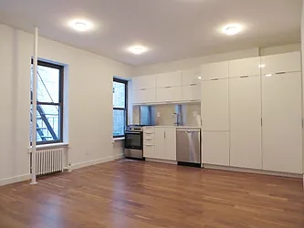 Rented by City Connections Realty