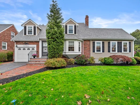 351 Appleton St, Arlington, MA 02476