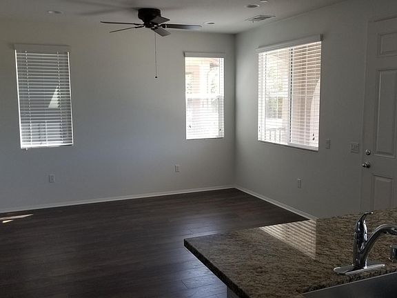 2nd image of 40991 Belleray Ave