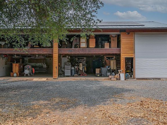2nd image of 16325 River Heights Dr