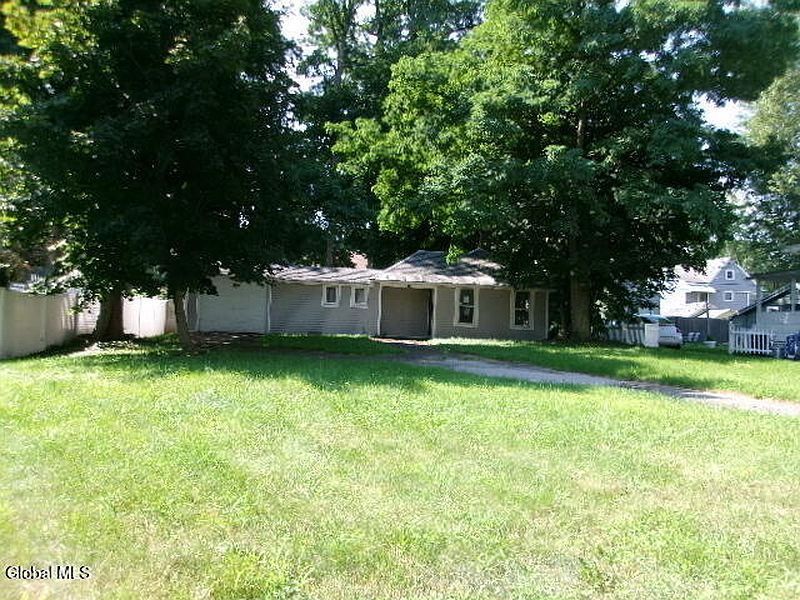 3rd image of 30 Irving Road