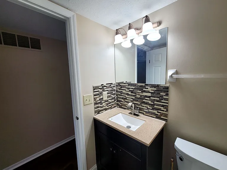 3407 Spanish Villa Dr #1 — Photo 16