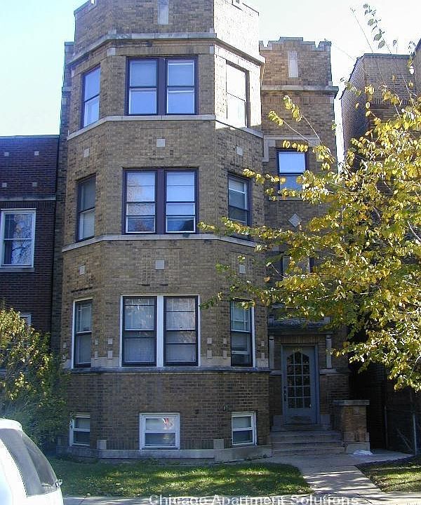 1st image of 4845 N Talman Ave #G