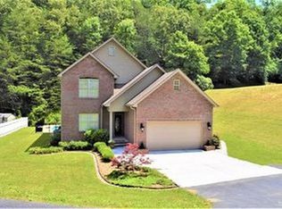 148 Pheasant Dr, Pikeville, KY 41501