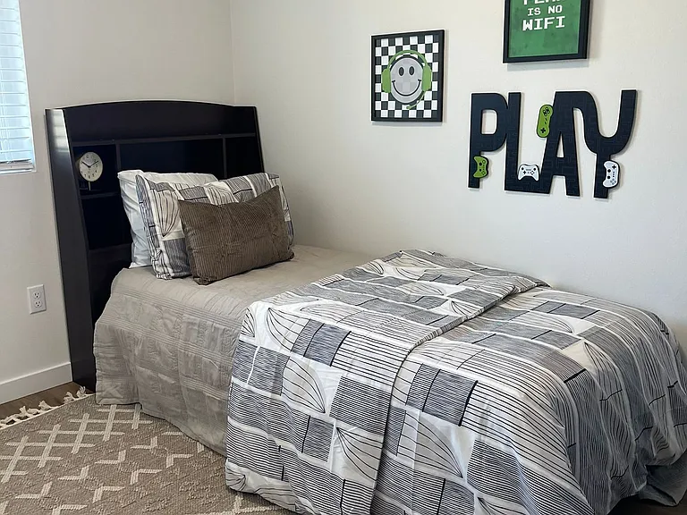 The Woodlands Townhomes — Photo 6