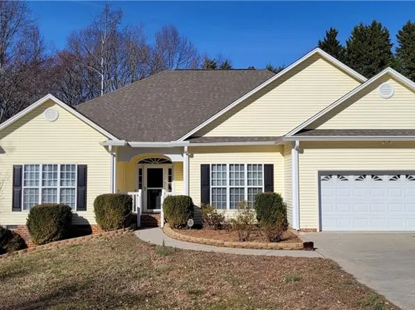 220 Linville Springs Rd, Kernersville, NC 27284