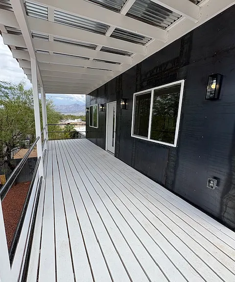 2756 N Richey Blvd #B — Photo 1