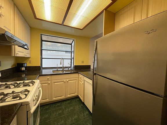 5th image of 13503 Tracy St #C