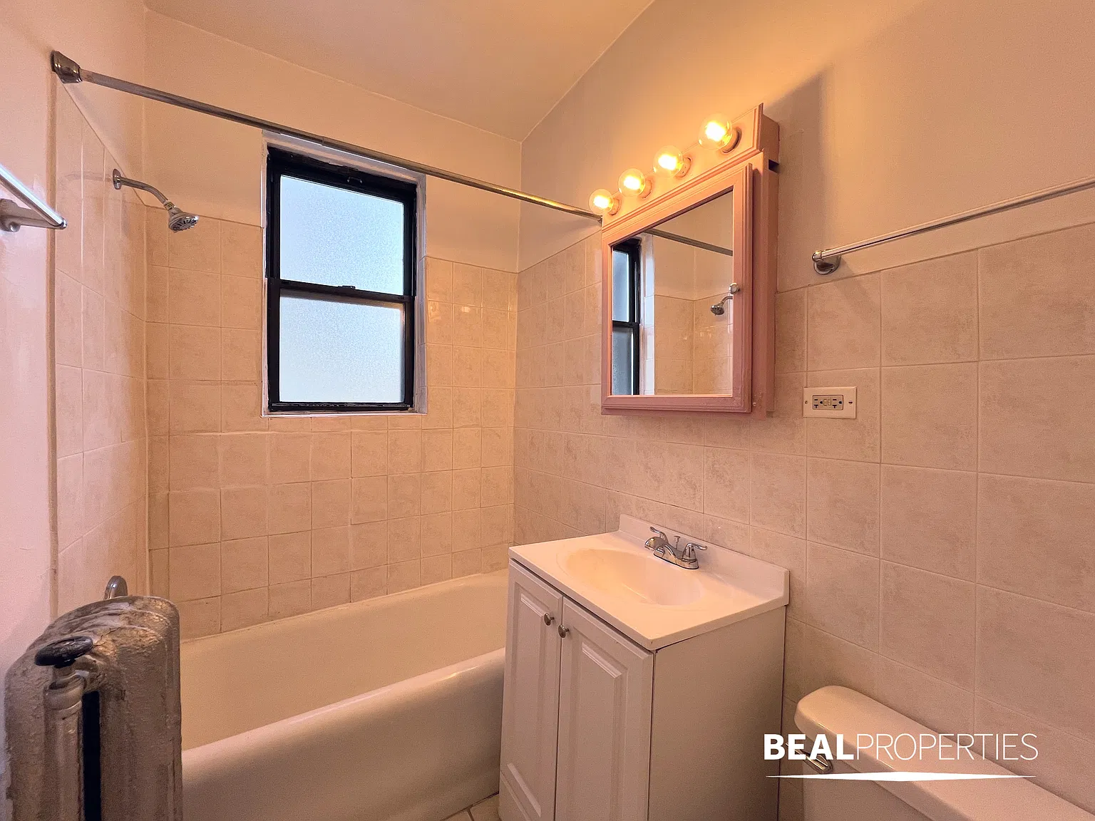 1164 North Dearborn Street — Photo 4