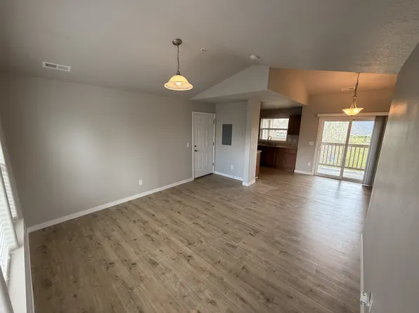 1109 N Midland Blvd APT 202, Nampa, ID 83651