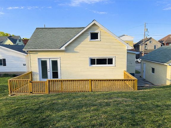 4th image of 417 Division Ave
