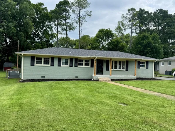 801 Bagley Dr, Fayetteville, TN 37334