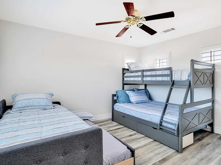 43073 Traccia Way — Photo 36