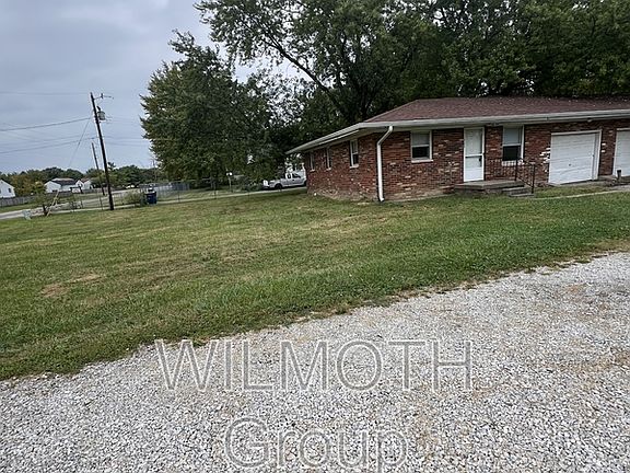 2nd image of 10208 E 46th St #1