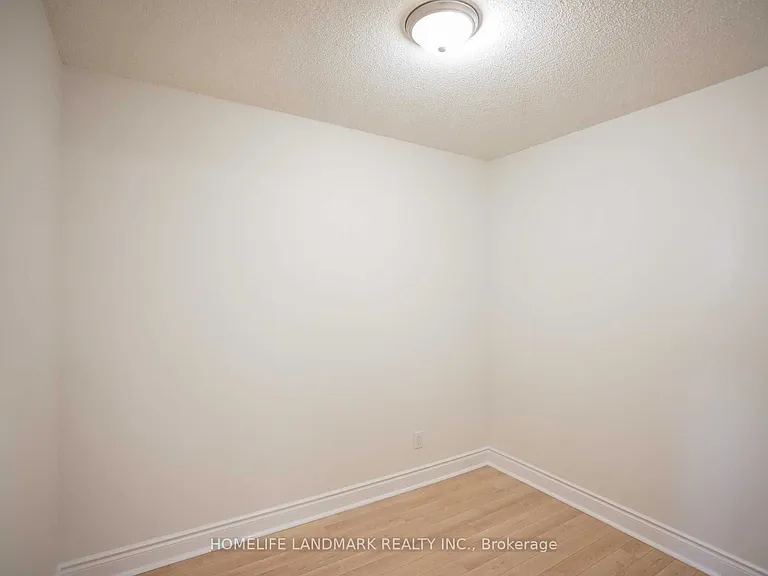 25 Greenview Ave #516 — Photo 13