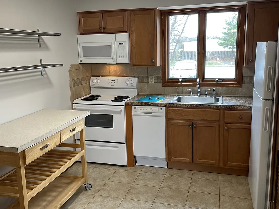 Kitchen [Actual unit may vary]