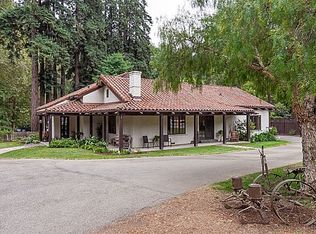 704 Olive Springs Rd, Soquel, CA 95073