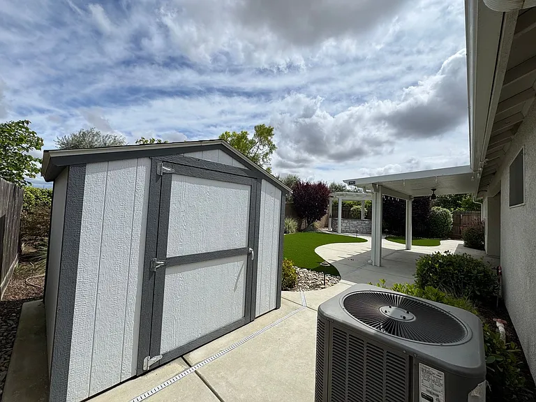 493 S Crescent Ln — Photo 21