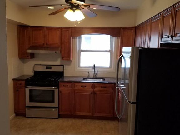 4th image of 90 McClellan Ave APT 1