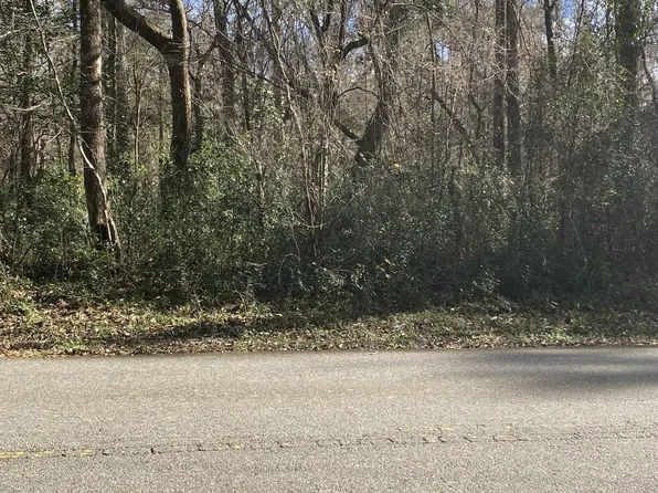 Xx Beechwood Dr, Crawfordville, FL 32327