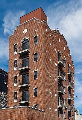 4th image of 10-59 50th Ave #2R