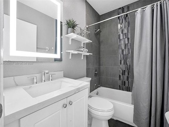 3rd image of 2311 SW 87th Way